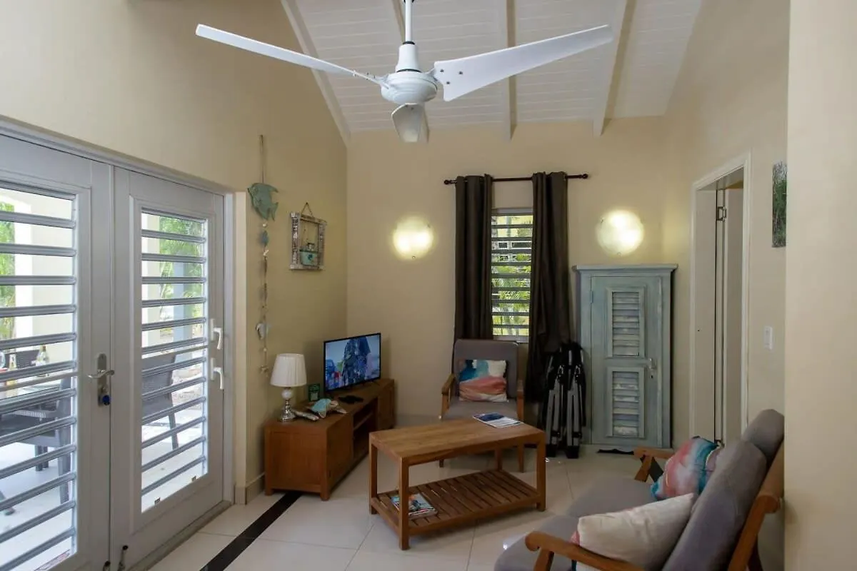 Caracara D1 Relax & Dive Resort Bonaire Village クラレンダイク ボネール、シント・ユースタティウスおよびサバ
